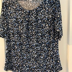 Liz Claiborne woman’s blouse